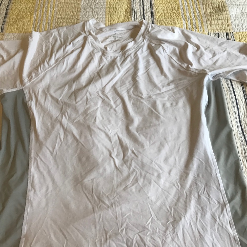 Men’s XXL lands end rash guard